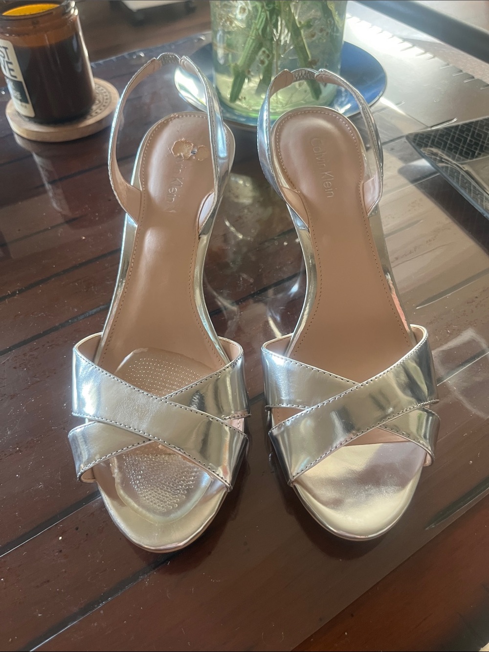 LIKE NEW ! Calvin Klein Metallic Silver Crisscross Slingback Sandals